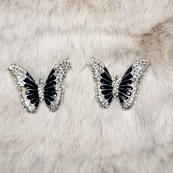 Bebe butterfly earrings - Picture 3 of 6